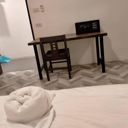 Breeze Hostel ジョムティエンビーチ エクステリア 写真