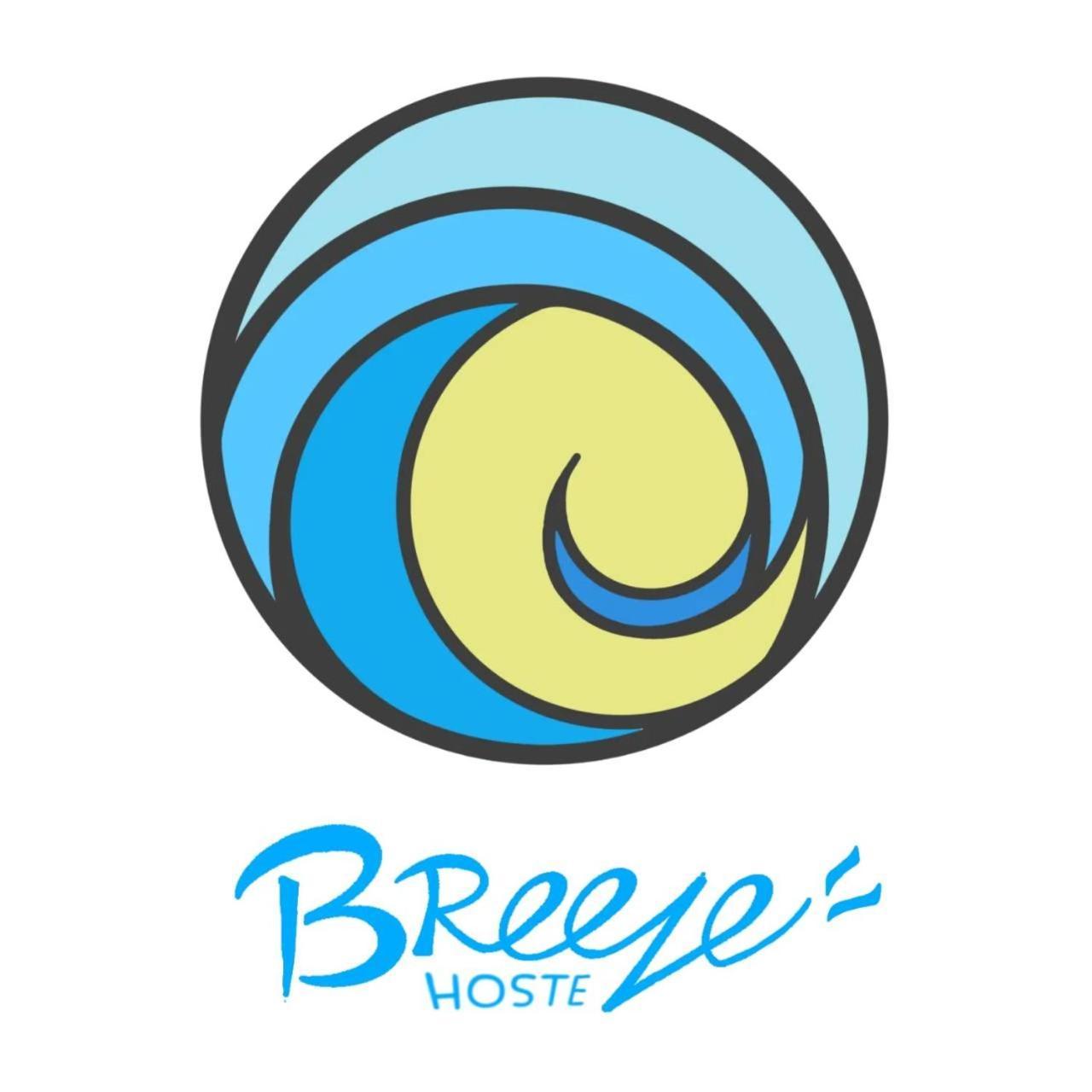 Breeze Hostel ジョムティエンビーチ エクステリア 写真